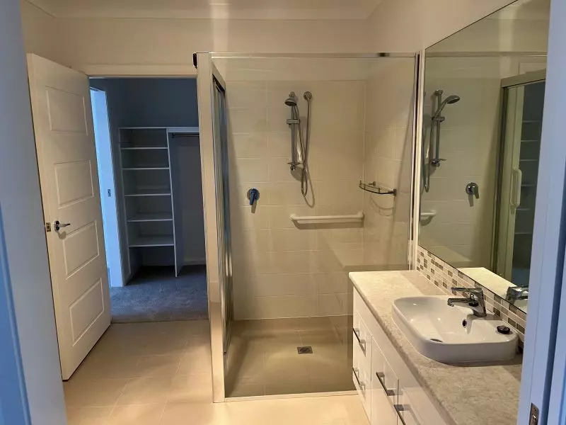 Under Offer -Retirement living at its finest