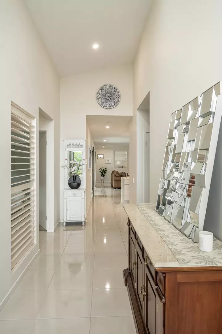 Well Presented 3 Bedroom Modern Home