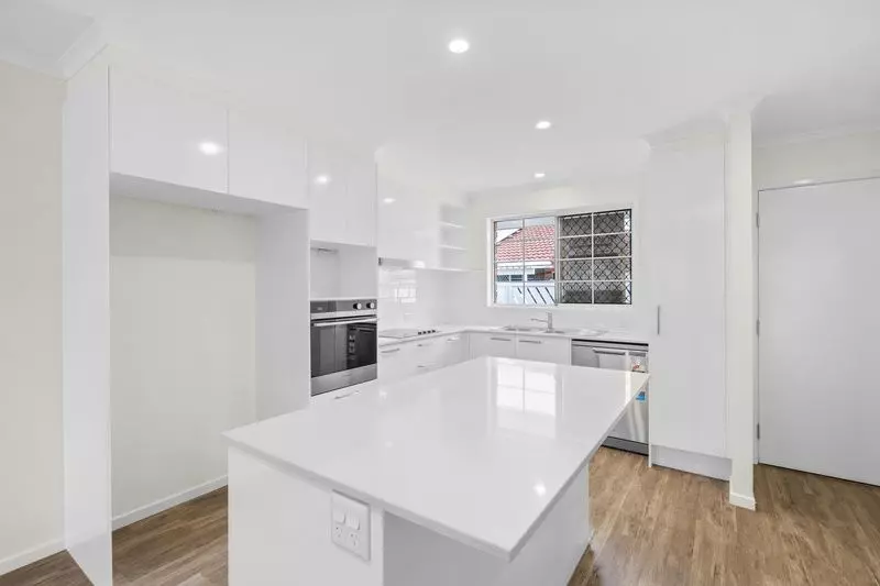 Beautiful two bedroom, two bathroom villa with covered alfresco area.