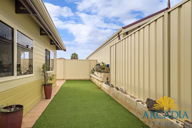 ARCADIA WATERS GERALDTON - 3 Bedroom with Amazing Enclosed Rear Patio