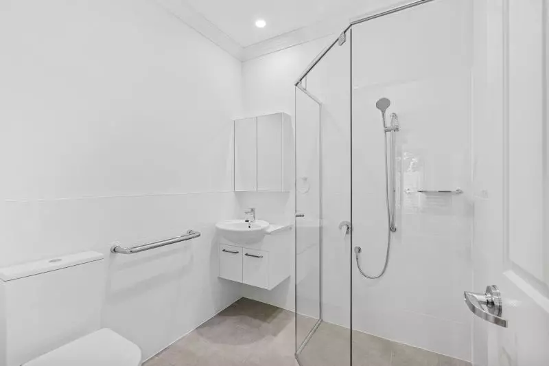 Spacious villa in a central location