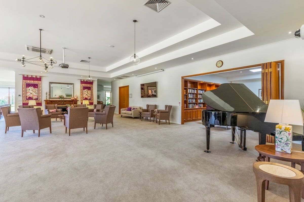 Take a moment to explore Kingston Green Retirement Living; the perfect backdrop and a low-maintenance retirement.