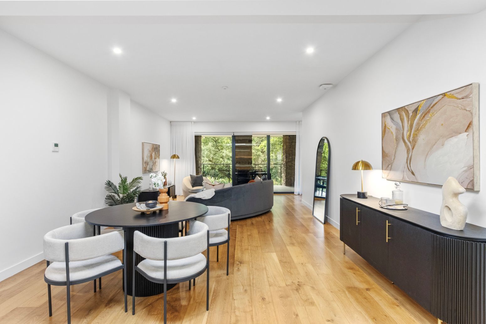 Luxurious 2-bedroom apartment