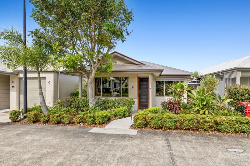 Exquisite Three-Bedroom Sanctuary - Quiet and Private Living