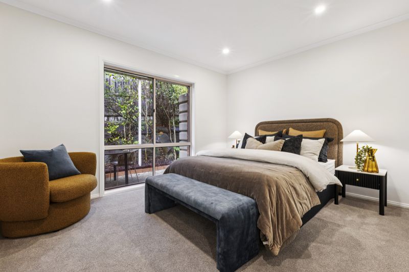 Newly refurbished 2-bedroom plus study villa
