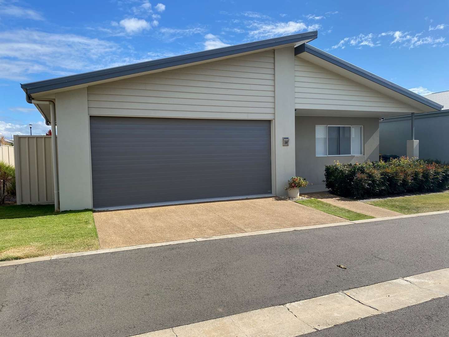 Resort Living – Meet Villa 250