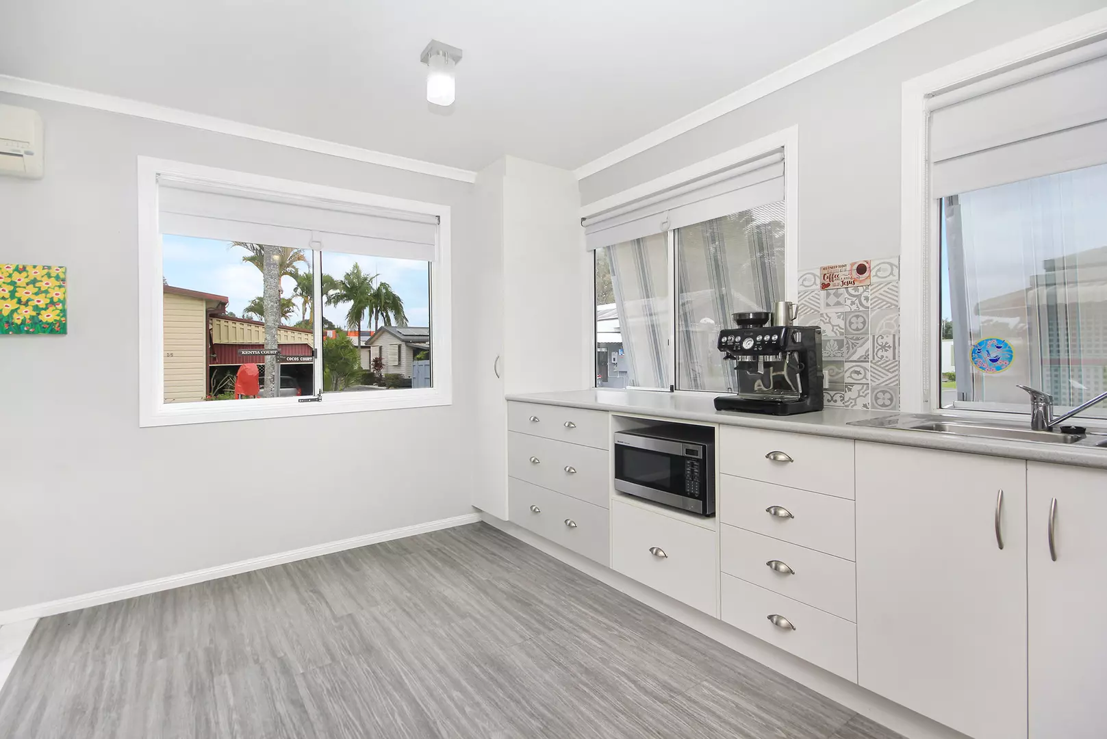 The Palms Village - Over 50's Pet Friendly Lifestyle Village