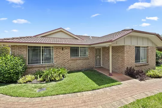 SOLD $700,000