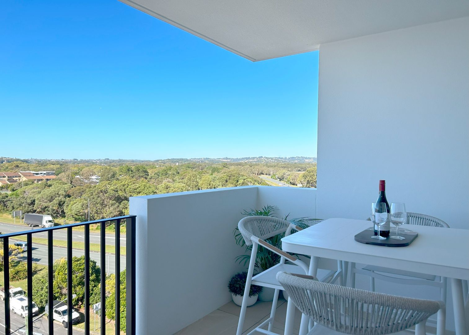 The perfect retirement choice – luxury beachside living with forever breathtaking views!