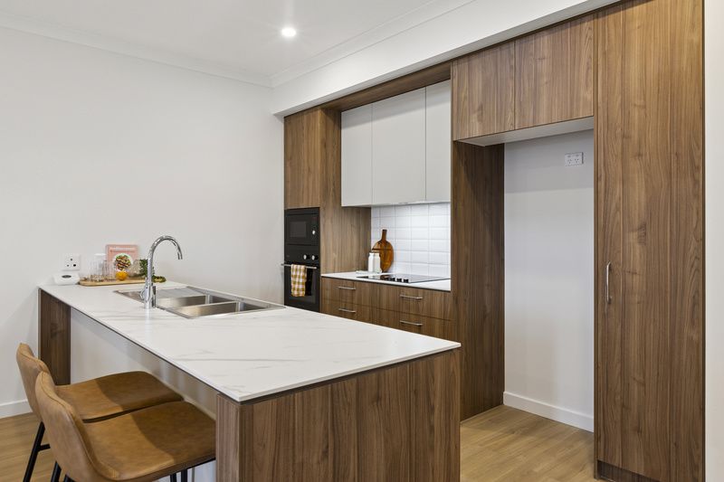 Elegant New 'Peacock' Floorplan Retreat with Spacious Open-Plan Design