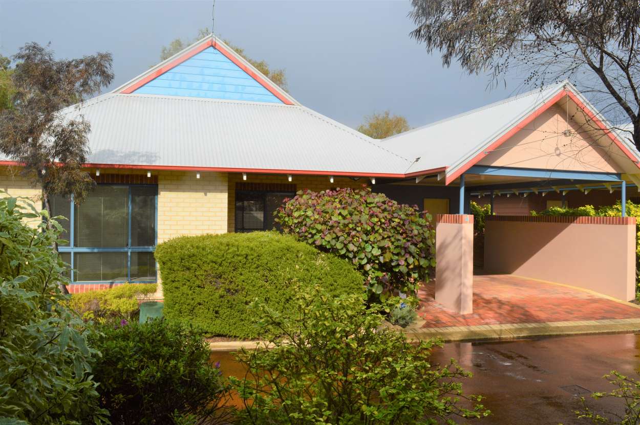 Exceptional 3 bedroom Independent Living Unit - Unit 33 Capecare Ray Village