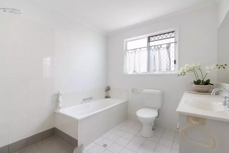 Move in Ready 2-bedroom home!