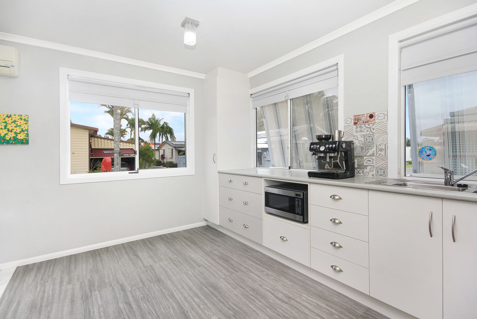 The Palms Village - Over 50's Pet Friendly Lifestyle Village