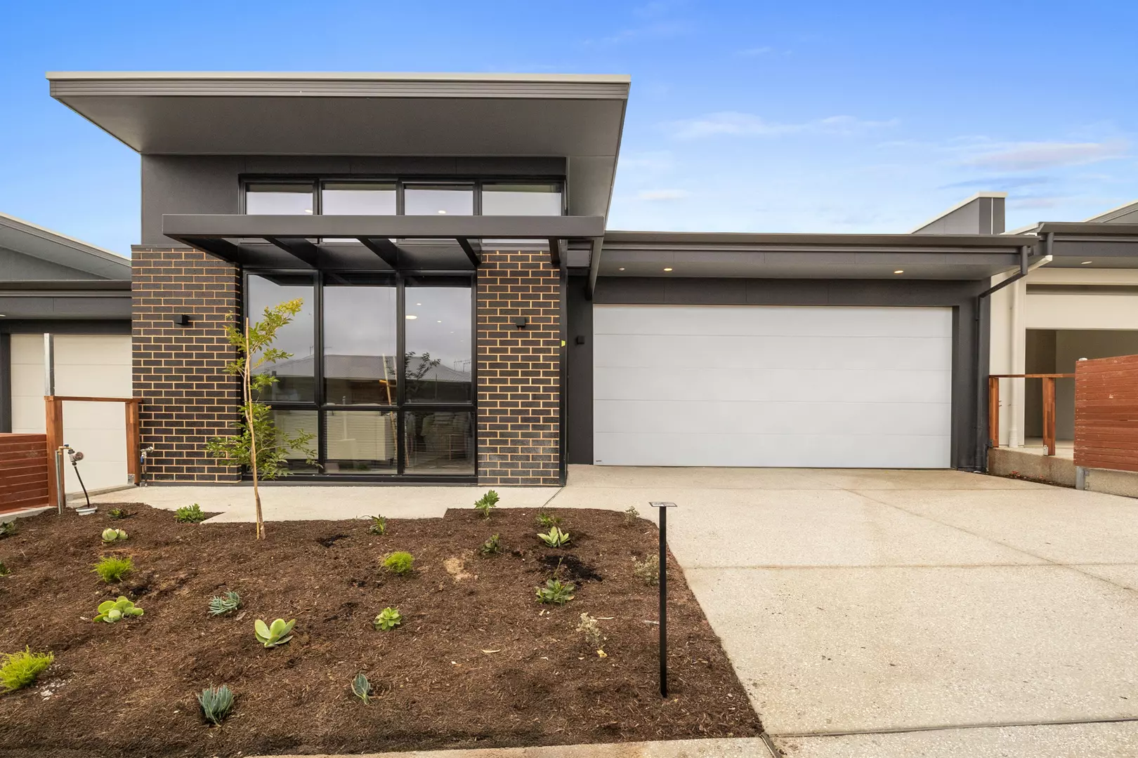 Prestige living with the cost saving benefits of living in a 7 star Eco-friendly village at Resthaven Chiton Retirement Living. 