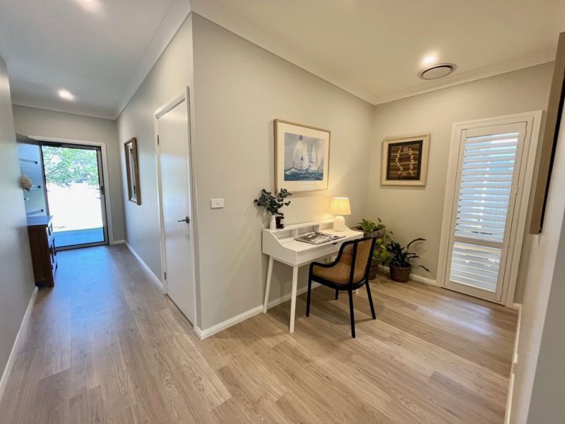 PRIME POSITION, PRIVATE GARDEN, NORTH OUTLOOK