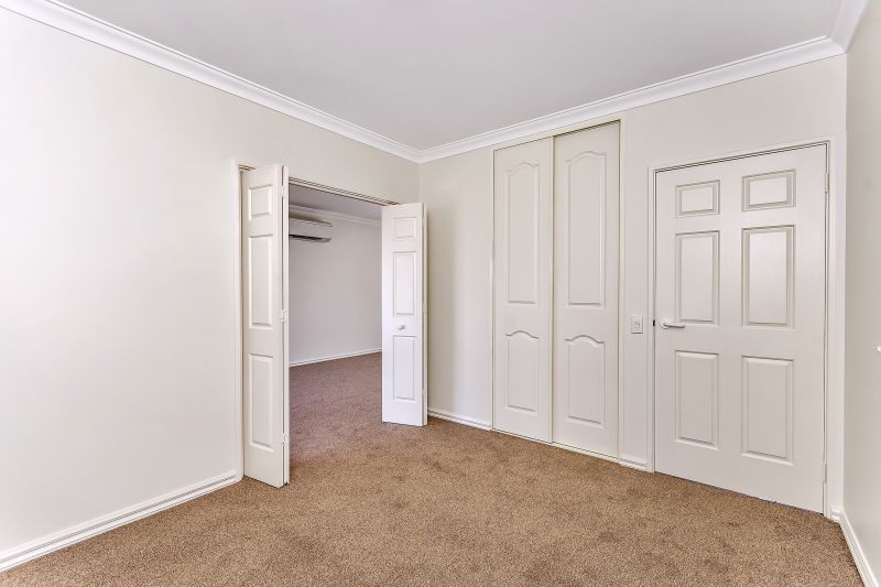 ARCADIA WATERS BICTON - GREAT LOCATION, RIVER & CITY VIEWS