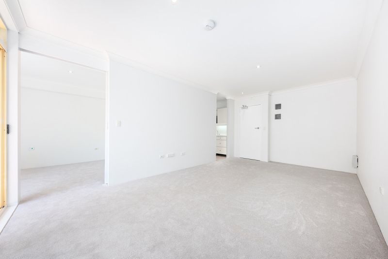 Elevated outlook, North facing Gem