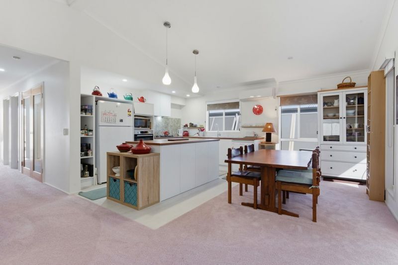 Don't Fence Me In! Outlook!