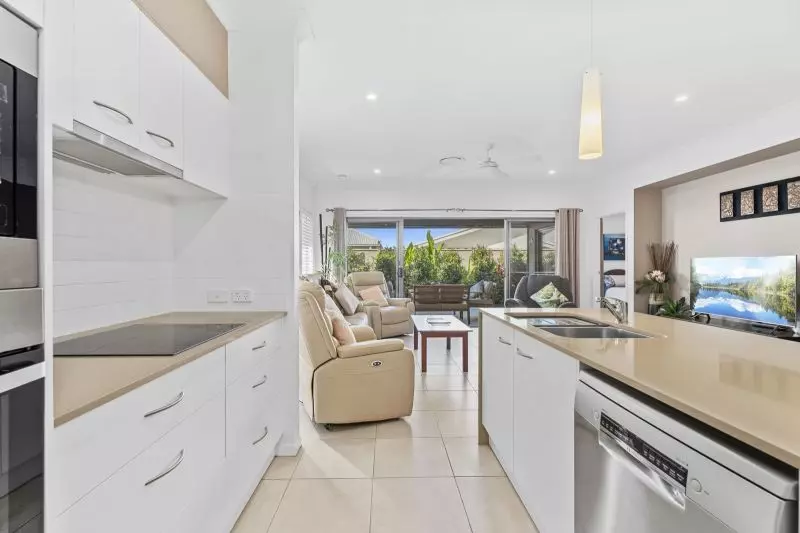 Site 55 - Established Crest Mare