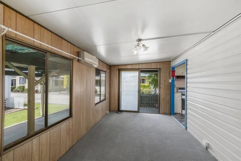 Relaxed Coastal Living in a Peaceful Community