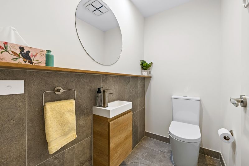 Site 32 - Established Alpine