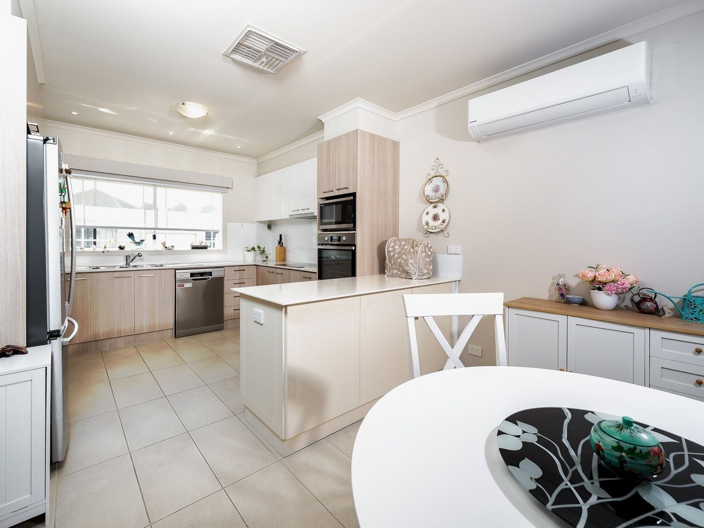 Lifestyle Communities Shepparton - Fresh and bright with study
