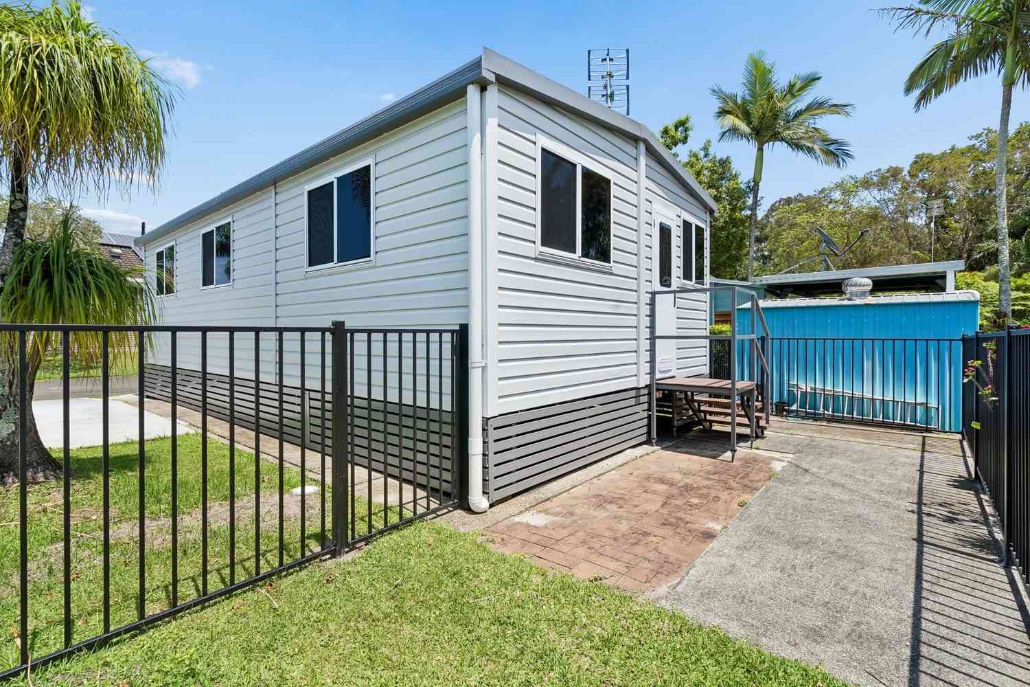 Modern Coastal Living – Low Maintenance, Move-In Ready
