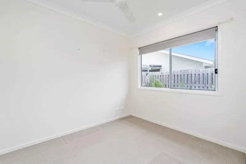 Bright, Stylish Home - Perfect for Easy Living!