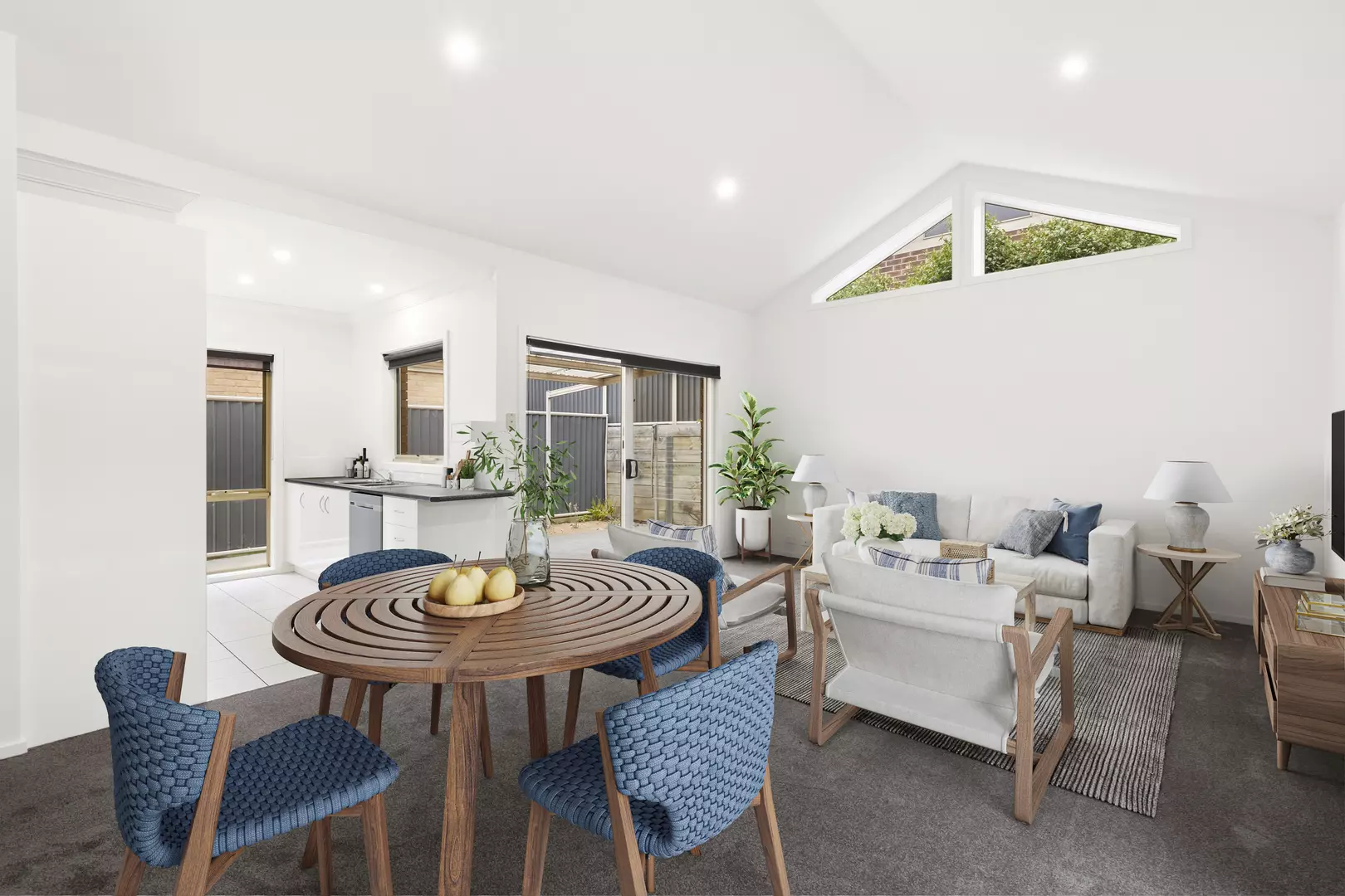 Refurbished, Modern 3 Bedroom Villa 