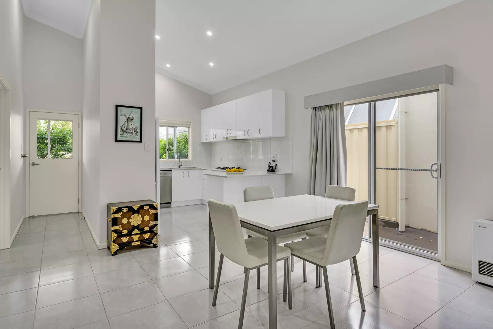 HOME 185 PALM LAKE RESORT TRUGANINA