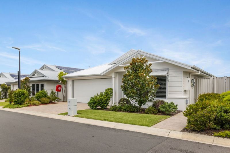 Modern Haven - Offering Privacy, Comfort and Space