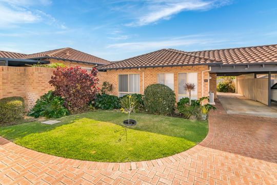 Placed in one of the best spots in the village, this home is ready for a new owner. 