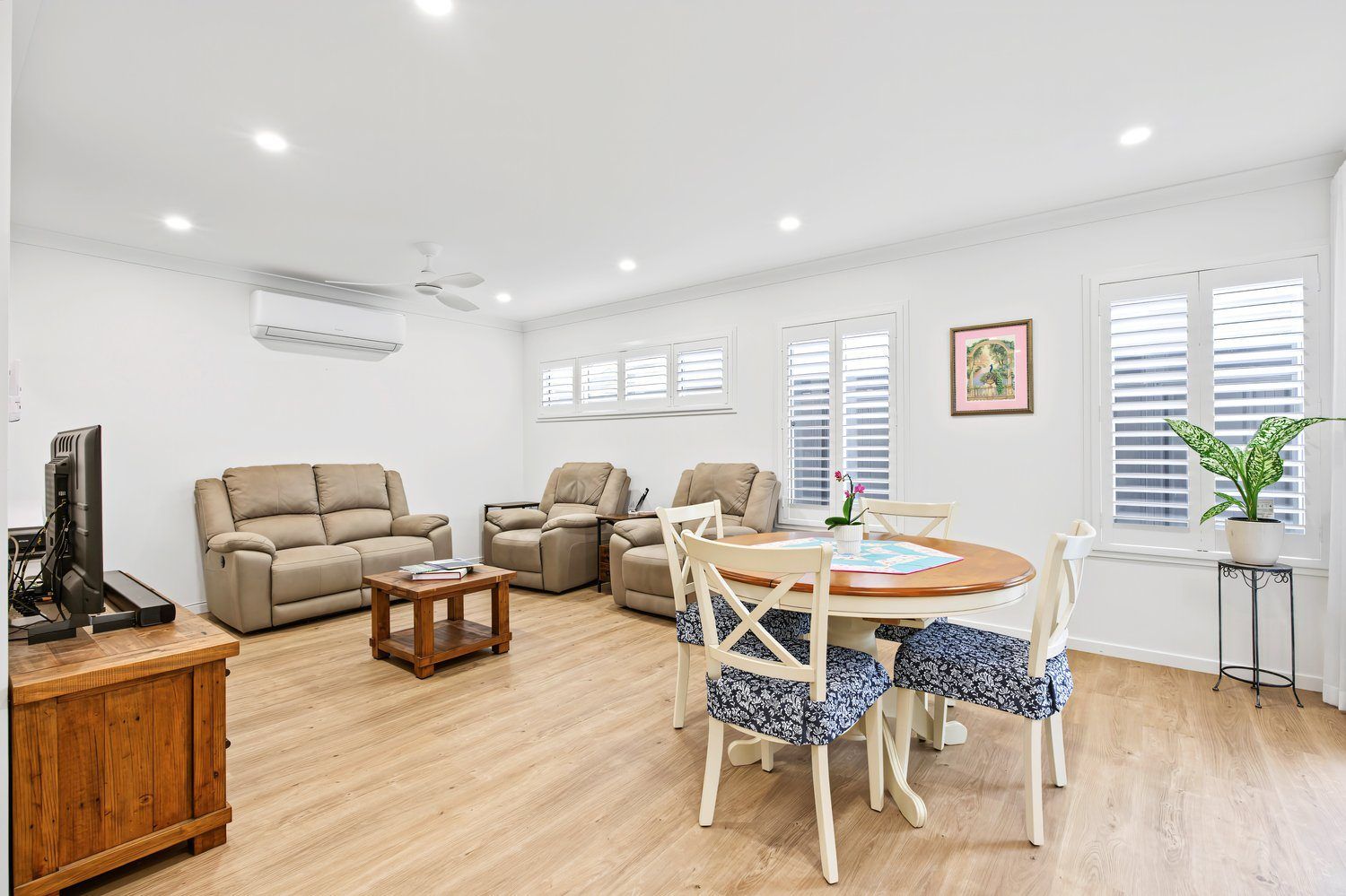 Modern Style, Prime Location
