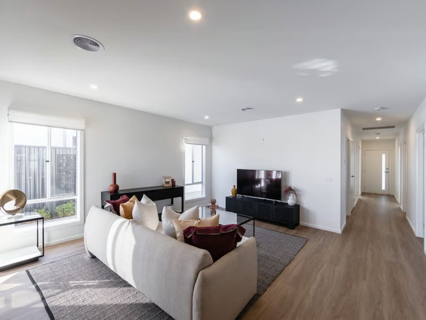 Lifestyle Communities Riverfield - Effortless living with a touch of opulence
