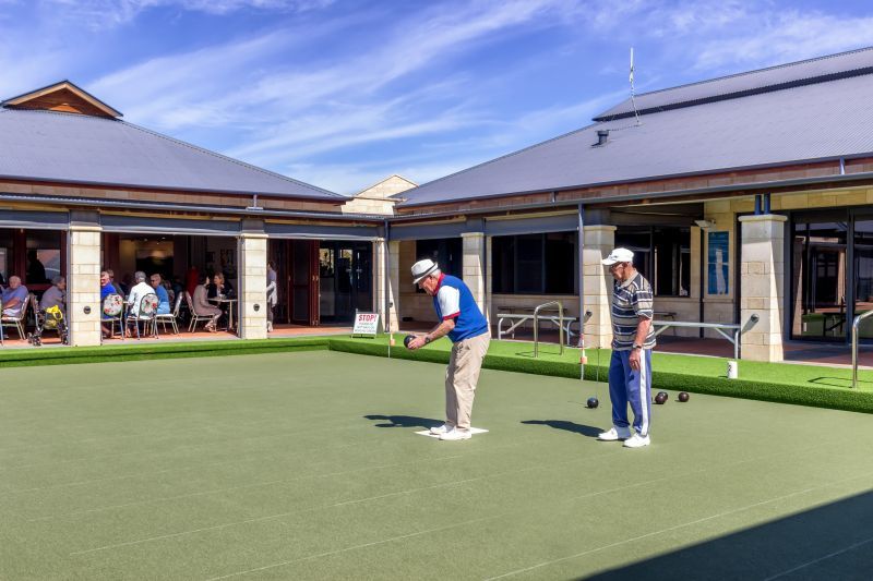 ARCADIA WATERS MANDURAH - Beautiful Established Garden