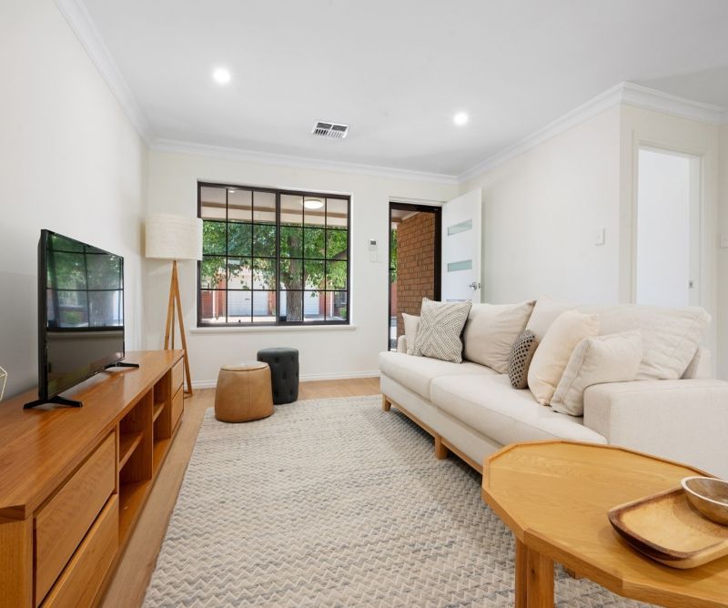 UNDER OFFER 6/33 Sylvan Way, Grange