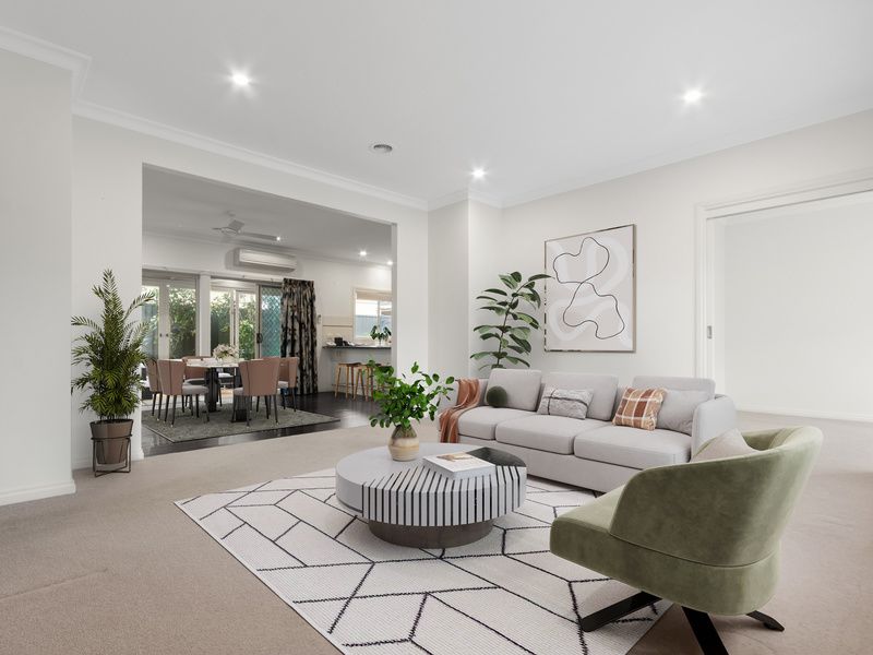 Refreshed Villa with Study and Courtyard