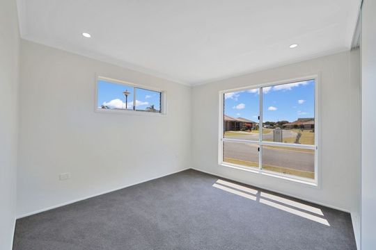 DEPOSIT TAKEN. Ready to move into - two-bedroom villa in a quiet cul-de-sac