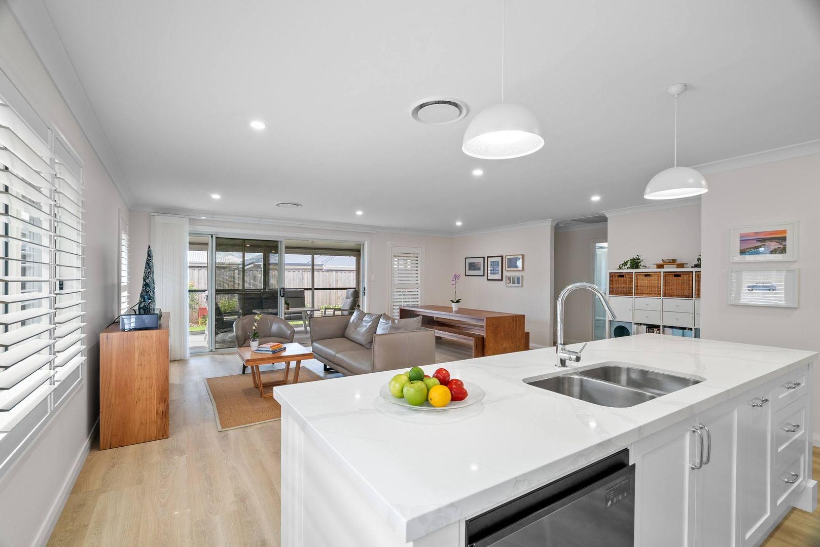 Pristine Hamptons Living - Move Straight In & Enjoy