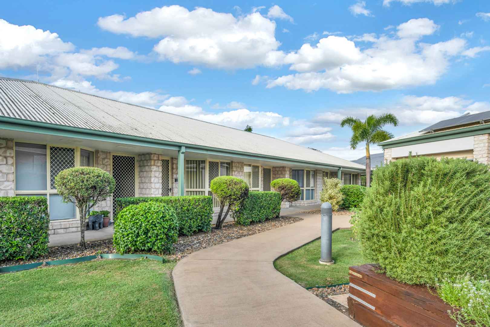 Independent Living  Unit with Kitchenette - Couples
Rent in a Seniors Living Community