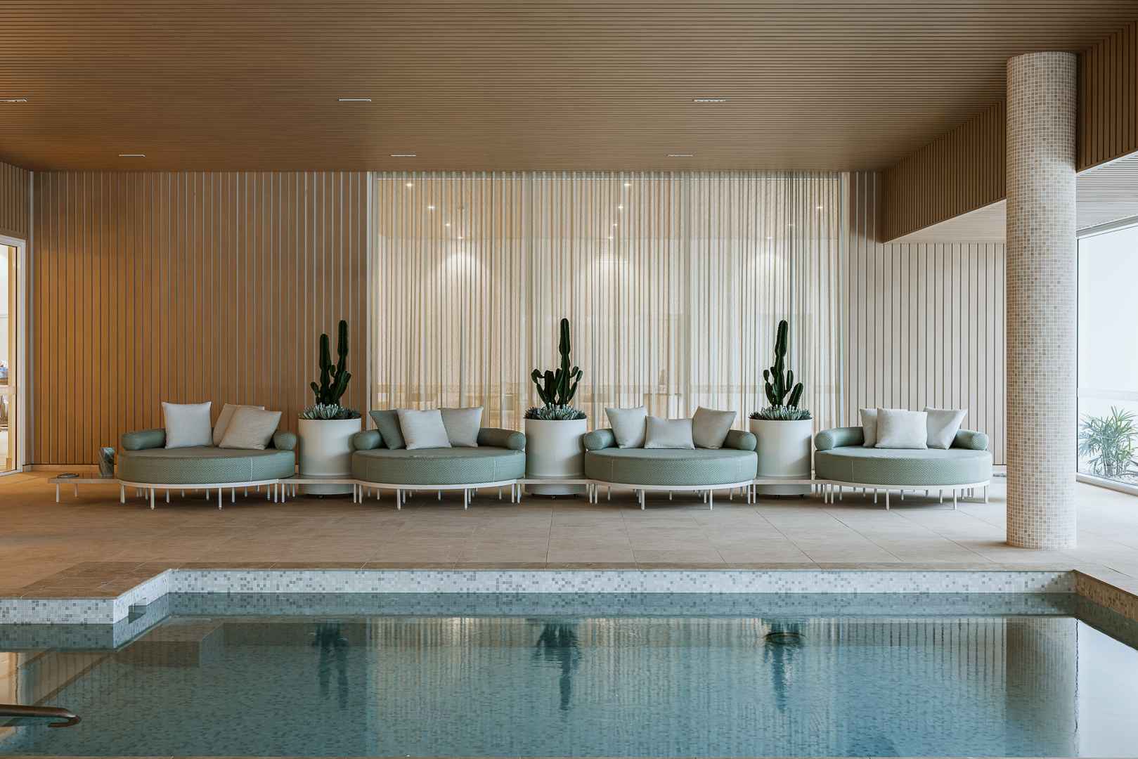 Solana by Palm Lake Resort Pelican Waters