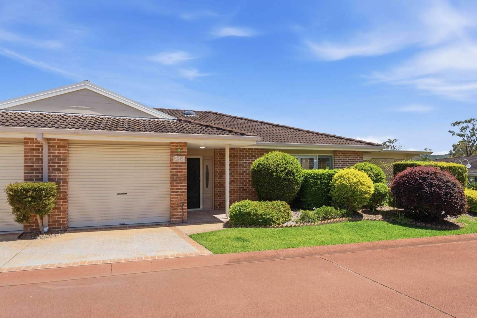 Retire in style in an established and welcoming village!