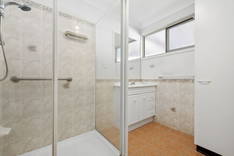 Spacious Home + Stunning Front Deck