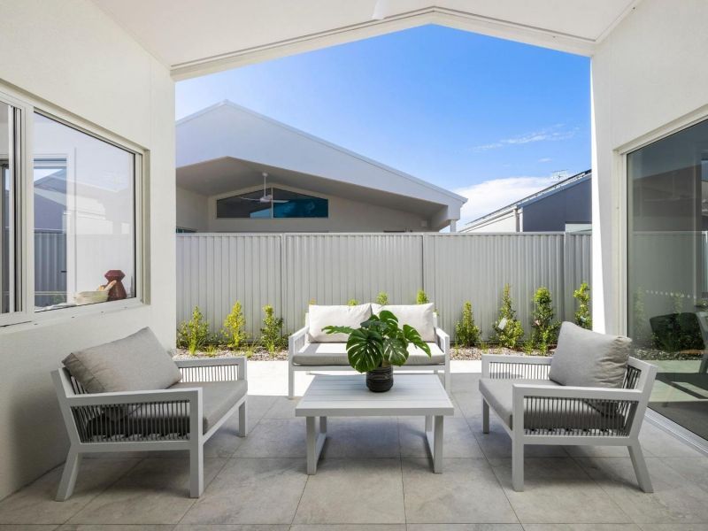 Introducing the Bottlebrush - Available to secure now