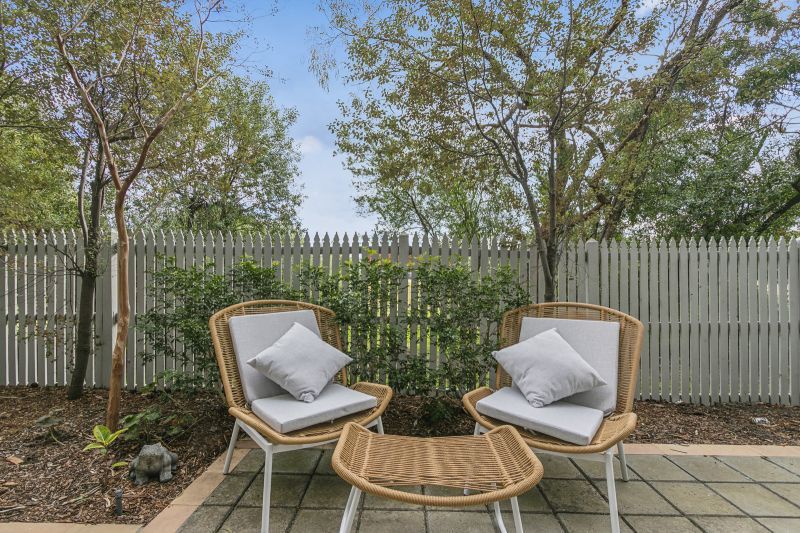 Beautiful architect designed 2 bed, 2 bath apartment on the ground floor.