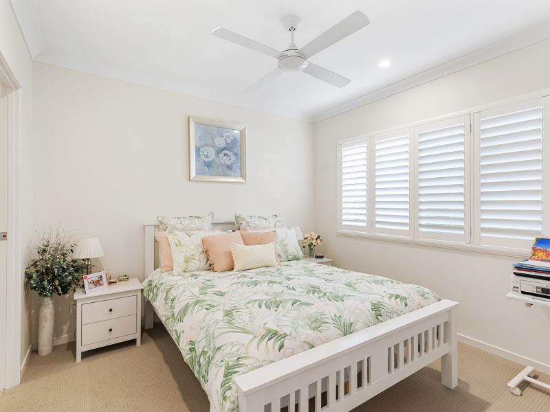 Great Corner Block Location!