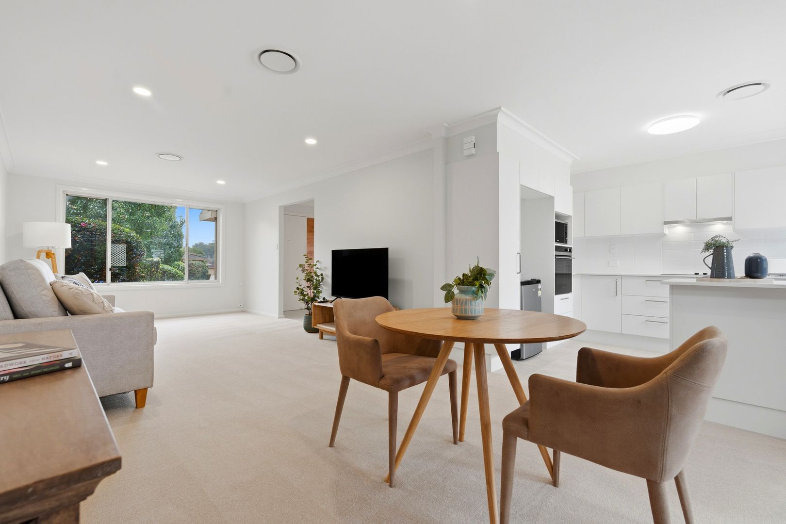 Charming, Private and Unique Free-Standing Villa