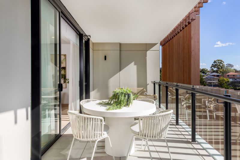 Spacious 3-bedroom apartment with large private balcony