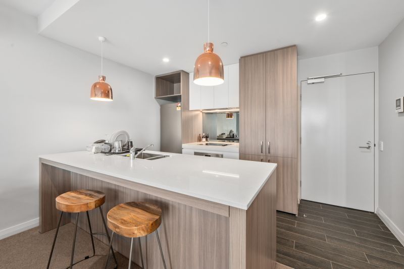 Stunning Views!! Lifestyle and Convenience!