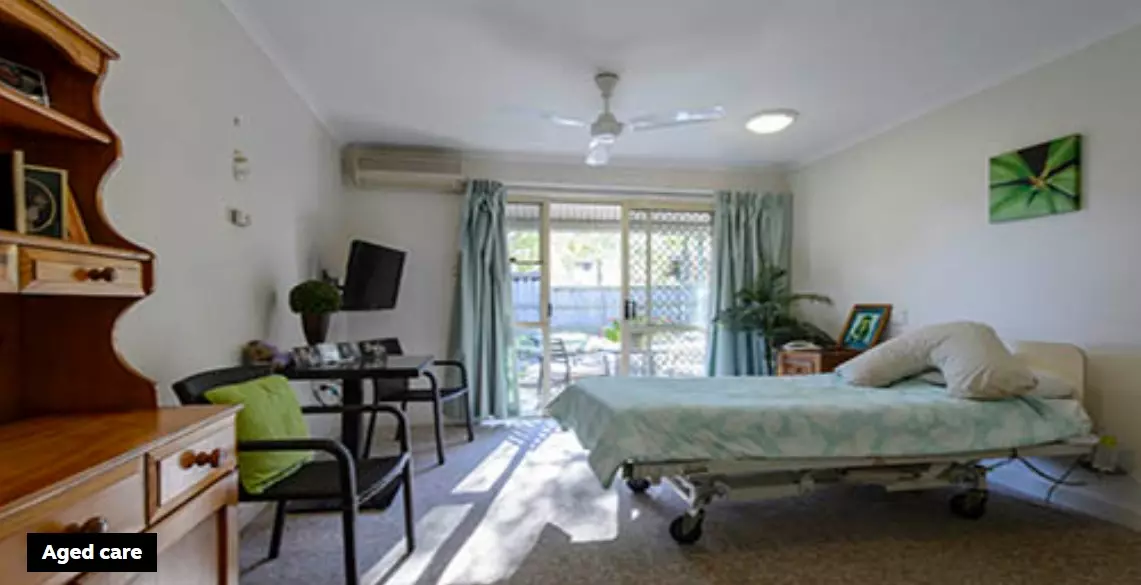 Uniting Elizabeth Gates